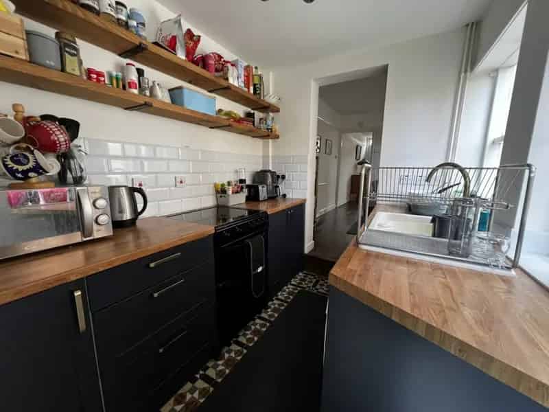 2 bedroom House
 To Rent