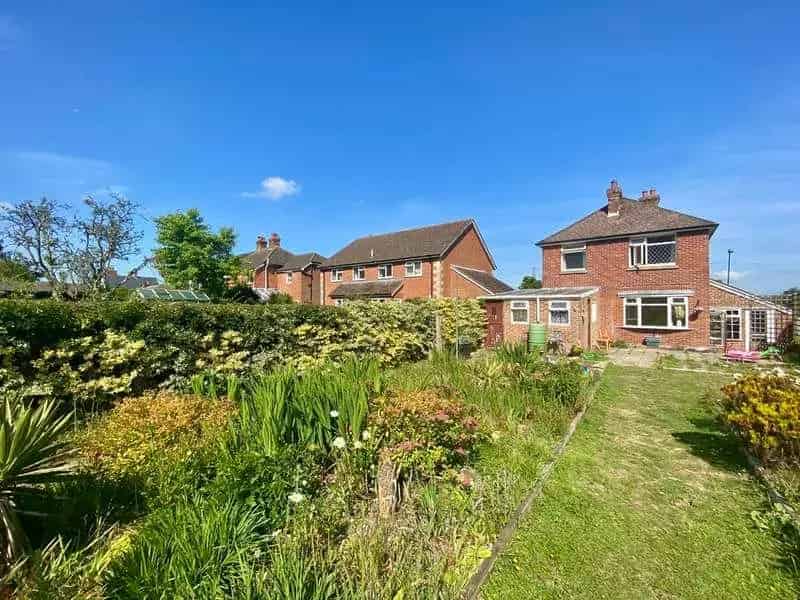 3 Bed Detached House For Sale