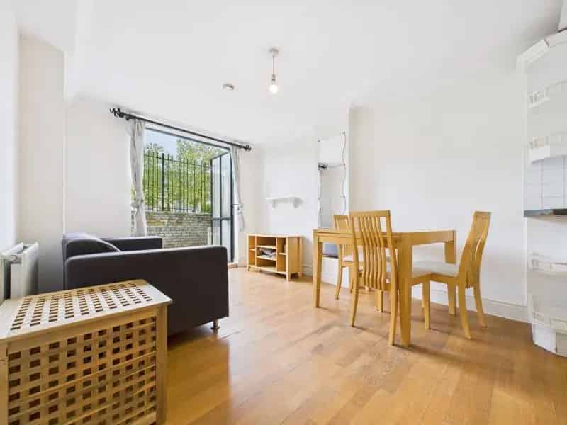 1 Bedroom Warehouse Apartment To Rent