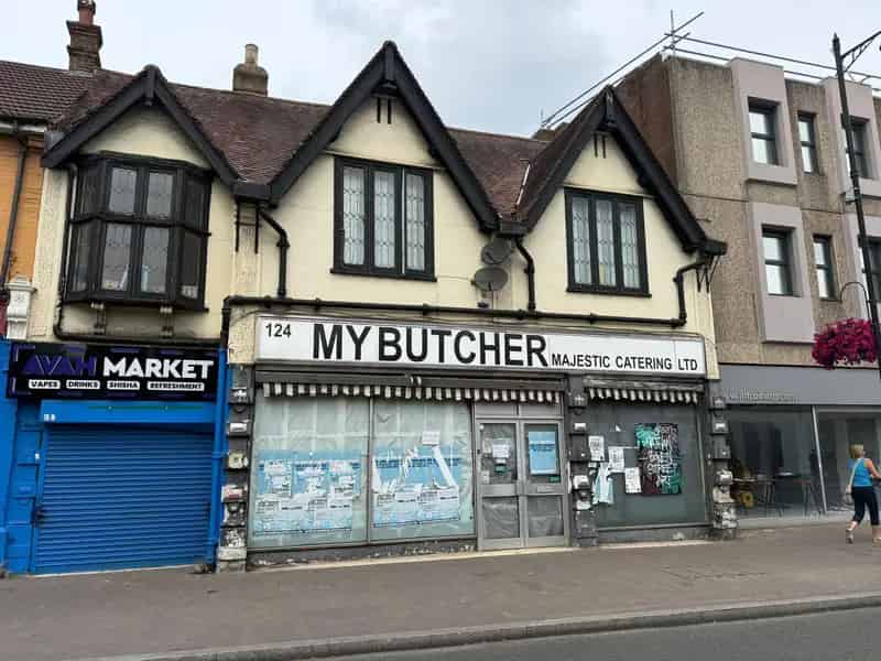 High Street Retail Shop Orpington Ground Floor 678 sq ft New Lease