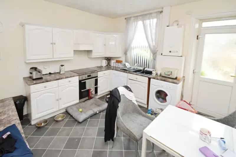 2 Bedroom House For Sale Near Public Transport and Amenities