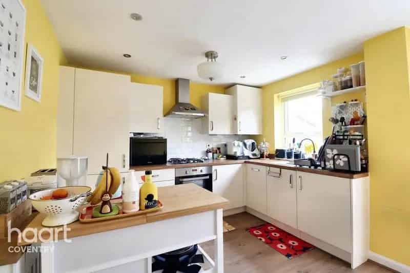 3 Bedroom Semi Detached House For Sale Near Warwick University