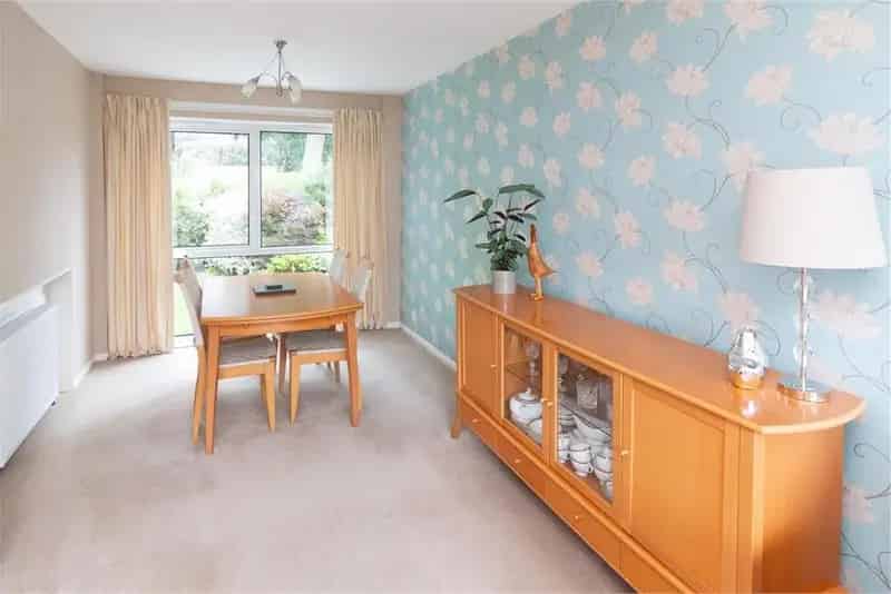 4 Bed Detached House with 1 Reception Room