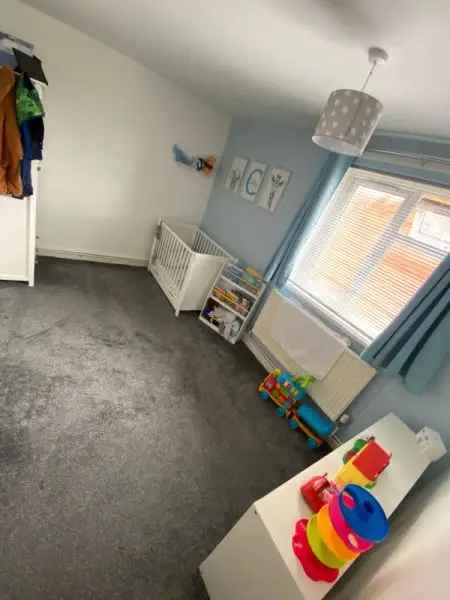 Flat For Rent in London, England