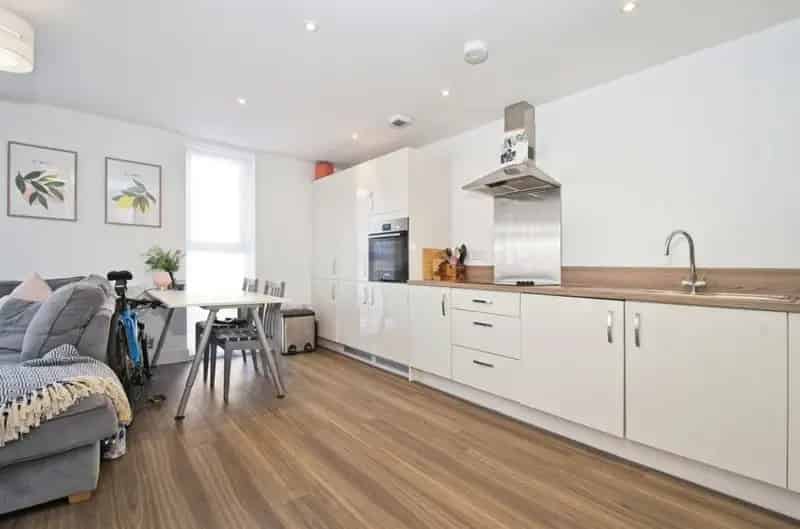 2 Bedroom Flat Canton Perfect First Time Buy