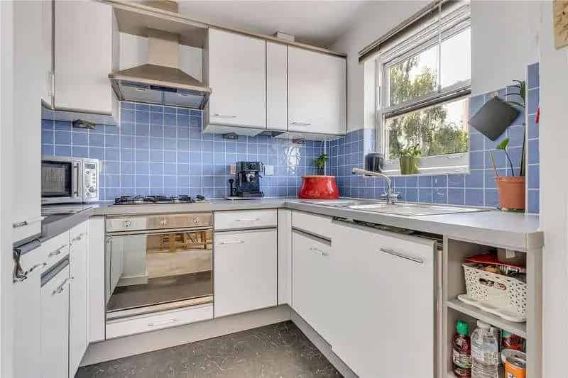 1 Bed Flat for Sale in Clapham - Abbeville Village