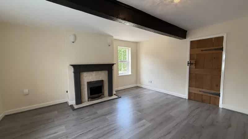 2 Bedroom House For Sale in Westbury