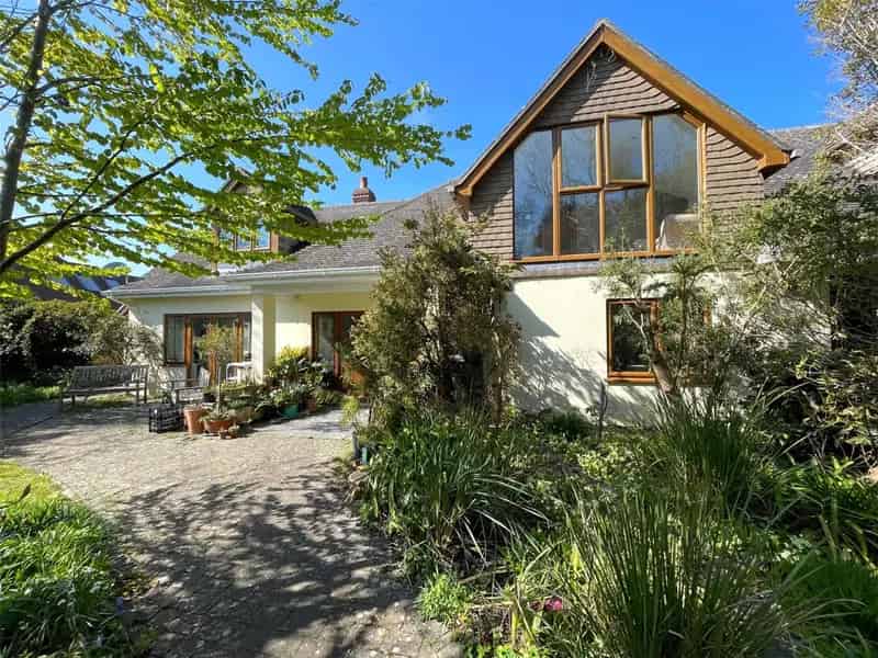 3 Bedroom House Milford on Sea Isle of Wight Views