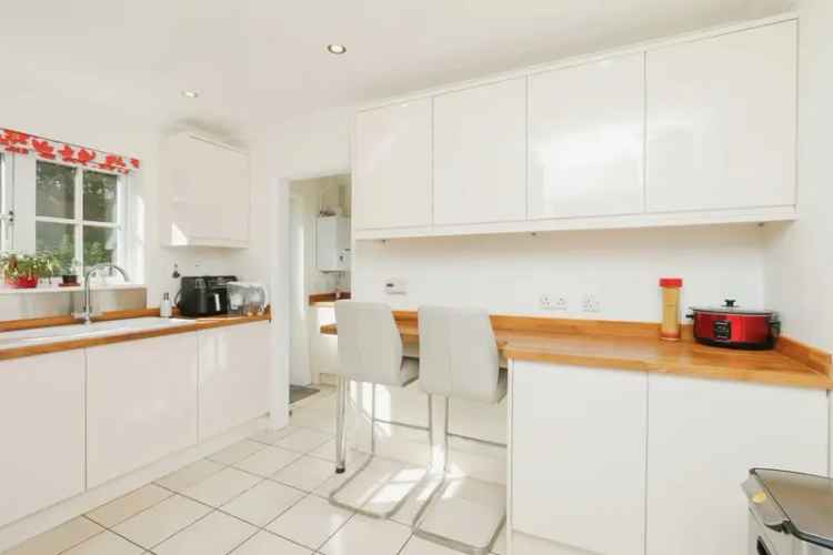 Detached Bungalow Dereham 3 Bedrooms Underfloor Heating Double Garage