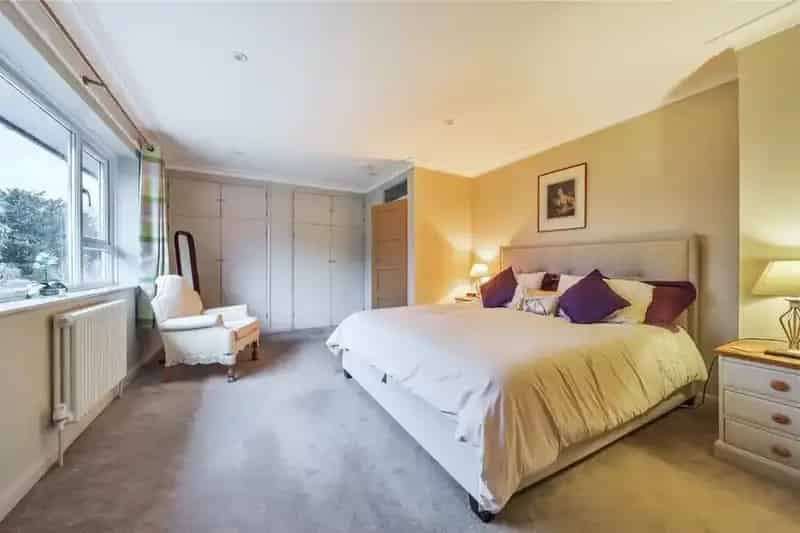 3 Bedroom House for Sale Hadley Highstone CHAIN FREE