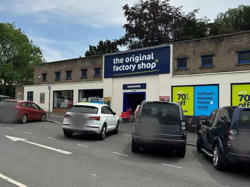 Retail Unit Matlock Peak District On Street Parking