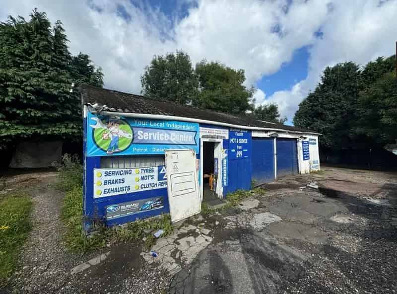 Commercial Property for Sale in Giffnock Near Train Station
