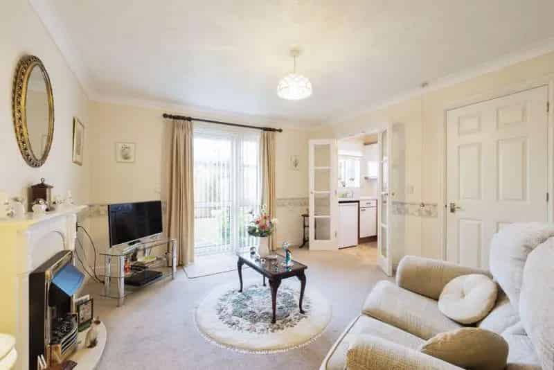 1 Bedroom Retirement Flat for Sale