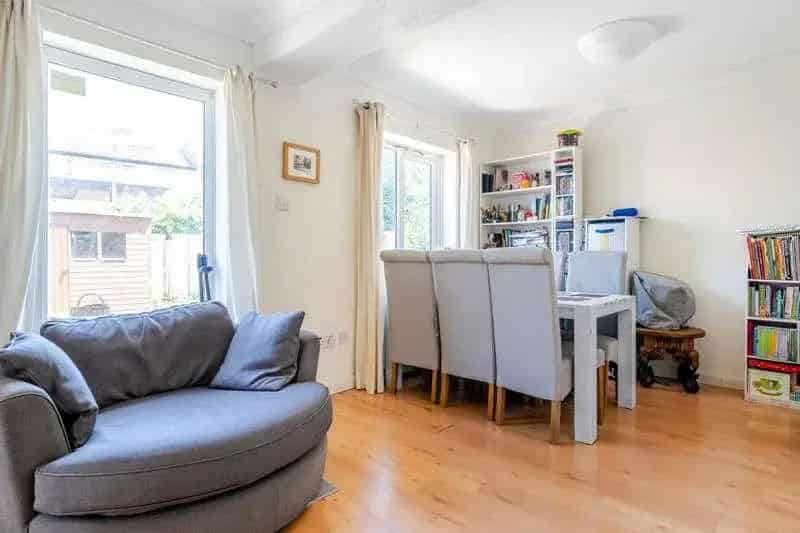 3 Bed House for Sale in Woking - Extended Family Home with Garden and Garage