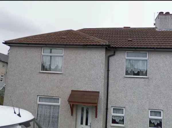 3 Bedroom Semi Detached House Large Garden Driveway