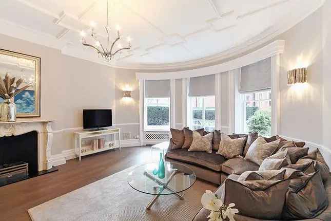 Terraced house to rent in Sloane Court West, Chelsea SW3