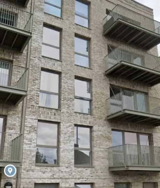 Canal Side Flat Two Double Bedrooms High Standard Finish