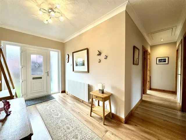 3 Bedroom Detached Bungalow for Sale