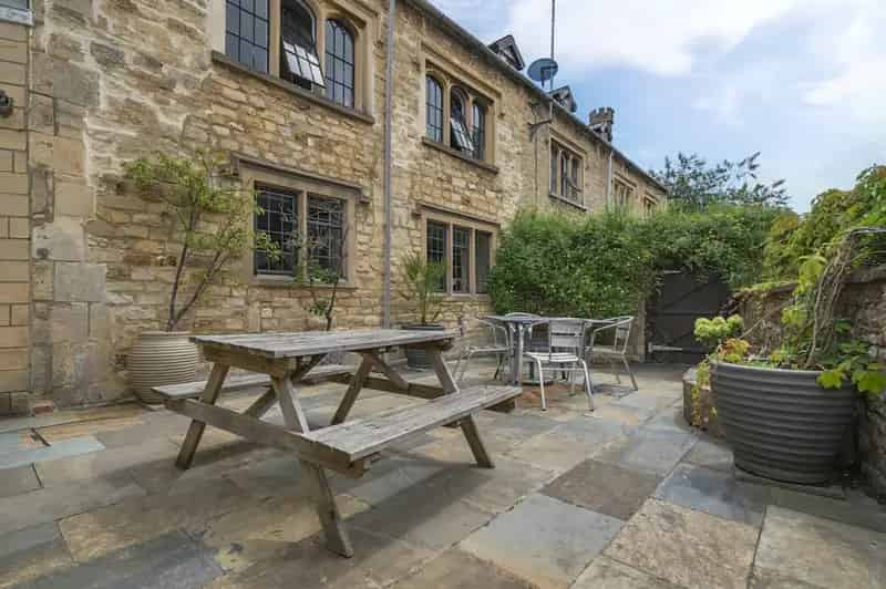 4 Bedroom Semi-Detached House for Sale in Calne