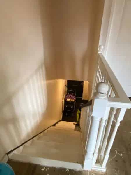 2 Bed House Huge Garden Off Road Parking