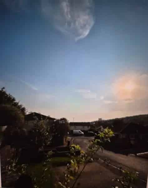 4 Bed End Terrace House Whitehawk Brighton Large Garden Free Parking