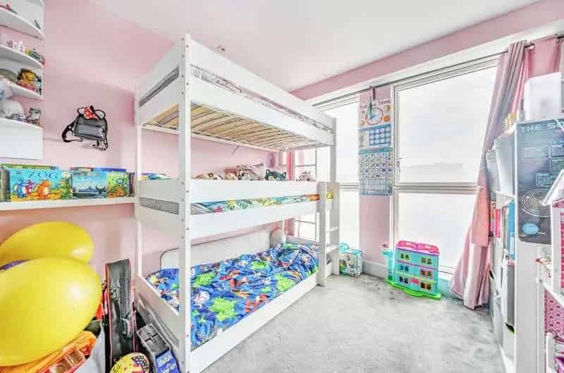 2 Bed Flat for Sale in Leon House Croydon Shared Ownership