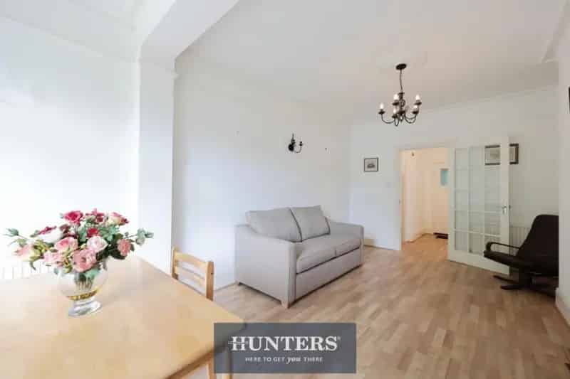 1 Bed Flat for Sale - Immaculate Maisonette Style