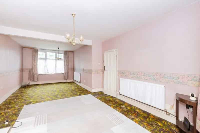 Three Bedroom Terraced House Ilford IG3 Renovation Project