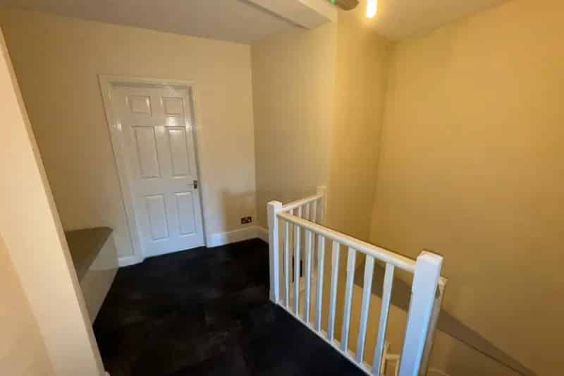 Newly Refurbished One Bedroom Duplex Apartment Kidderminster