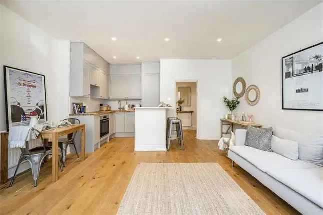 One Bedroom Flat to Rent in Marylebone Village