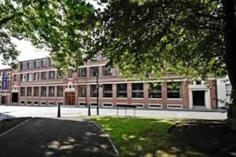 Studio Apartment for Sale St Pauls Place Birmingham