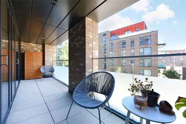 Hugero Point, 2 Rennie Street, Greenwich, London, SE10 0GS | Property for sale | Savills