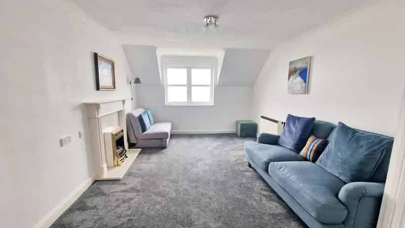 2 Bedroom Seafront Retirement Apartment Falmouth
