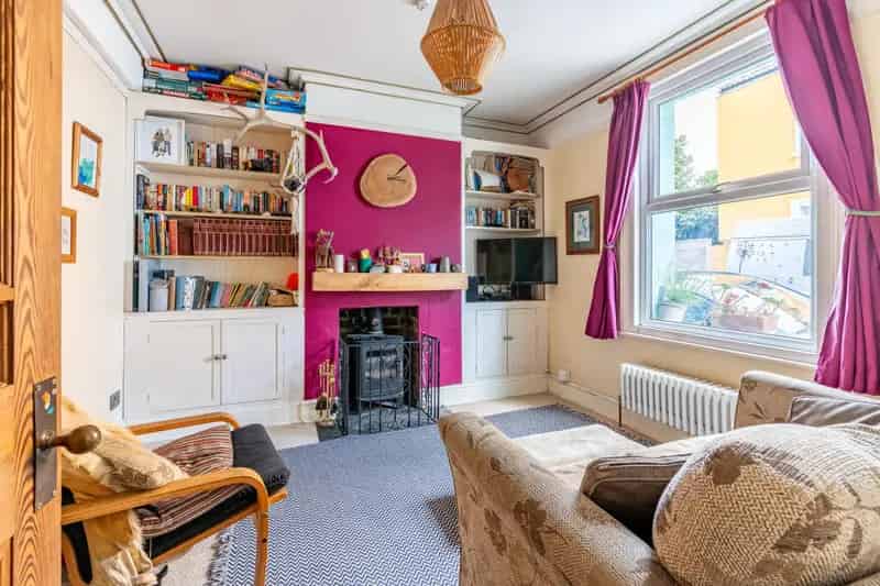 3 Bedroom Terraced House for Sale in Totterdown