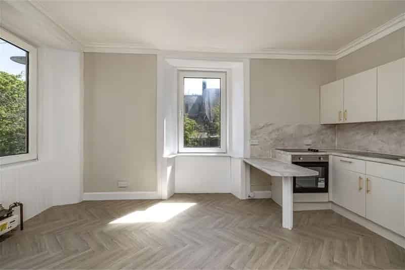 1 Bed Flat Hawick First Floor Apartment with Garden