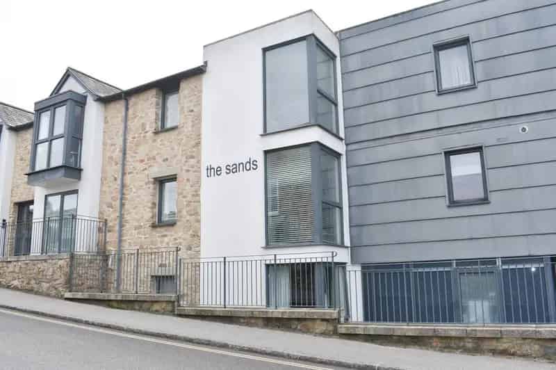 2 Bedroom Apartment for Sale