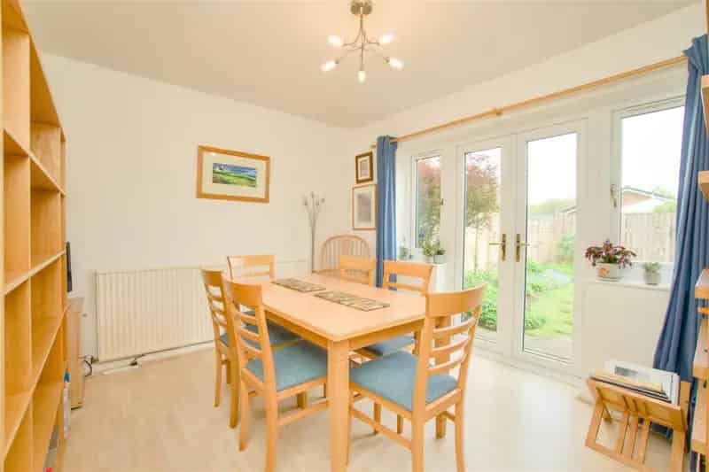 4 Bedroom Detached House For Sale in Haxby