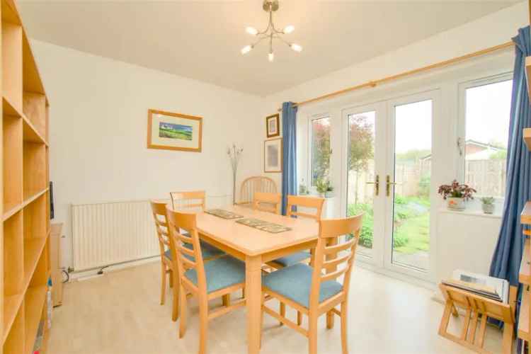 4 Bedroom Detached House For Sale in Haxby