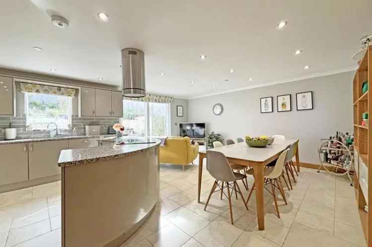 4 Bedroom Detached House for Sale in Cornwall