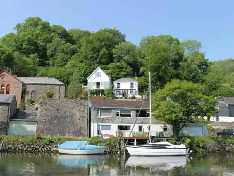 Stunning Creek View Home in Forder with Versatile Annex