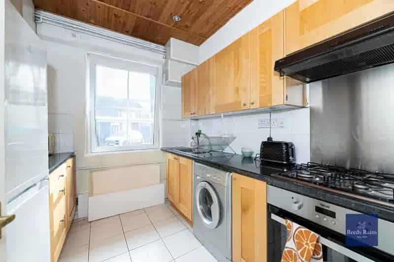 1 Bedroom Flat for Sale London SE1 Near Borough Market