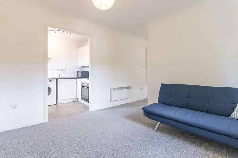 1 bed flat for sale
