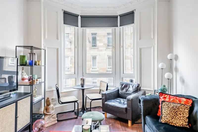 Two Bedroom Apartment Near Queen's Park