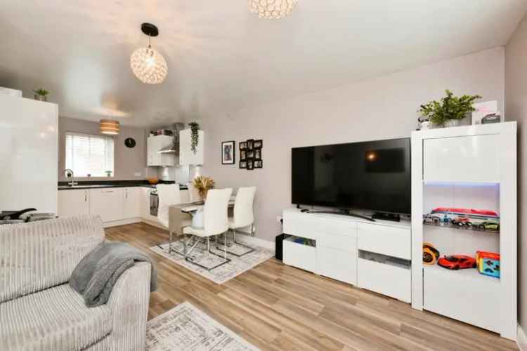 Two Bedroom Ground Floor Flat for Sale Harlow