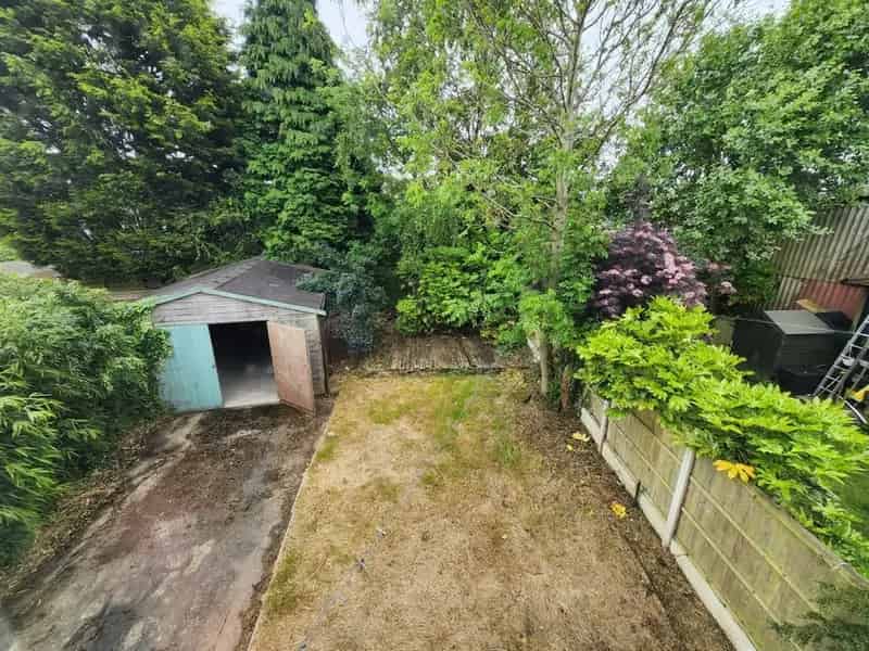 3 Bedroom Semi Detached House Nottingham NG3 For Sale