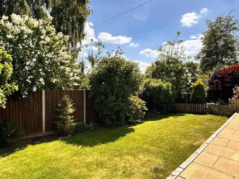 3 Bed Bungalow for Sale Spacious Accommodation Quality Upgrades