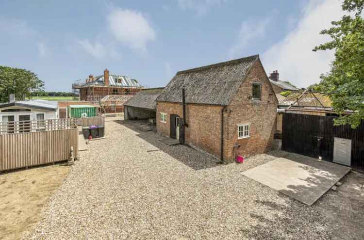 5 Bedroom Barn Conversion Development Opportunity