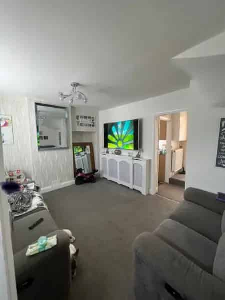 House For Rent , 777, London Road, London, England