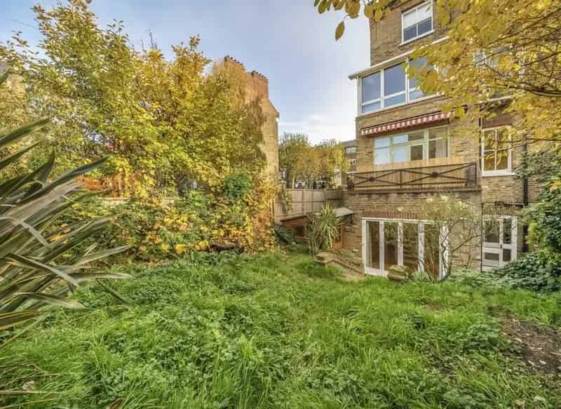 2 Bed 2 Bath Garden Apartment Kentish Town