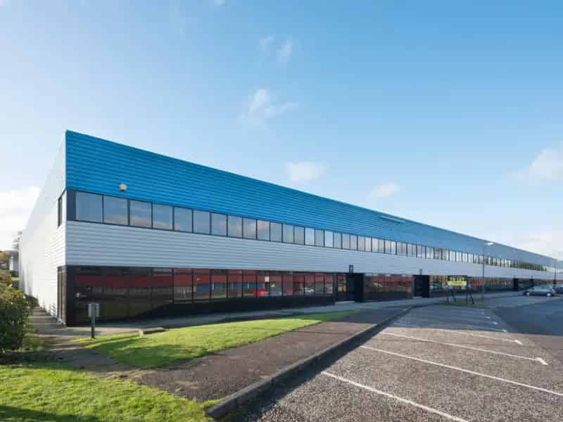 Livingston Industrial Unit - Secure Park with Office Space